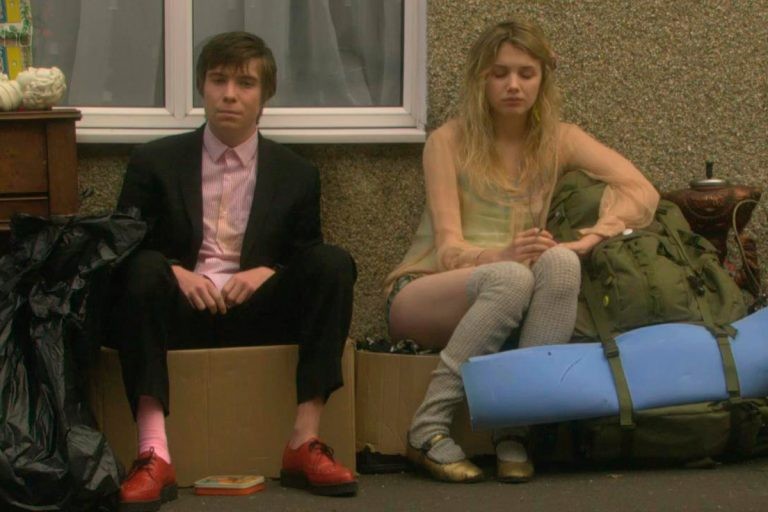 Сериал «Молокососы», кадры