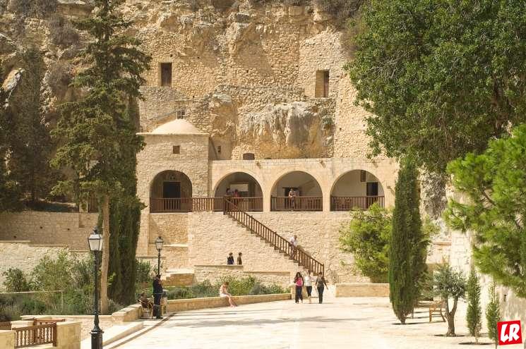 фишки дня - 24 января, День святого Неофита, Кипр