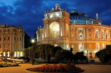 фишки дня, Открытие Одесского оперного театра