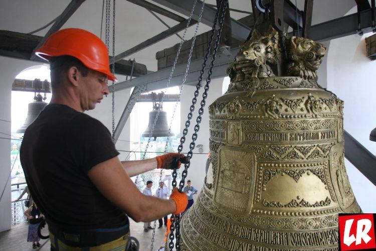колокол киев колокольня Киево-Печерская лавра прихожане Онуфрий