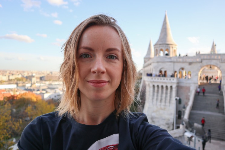 тревел-блоггер Анна Бурлака, как зарабатывать на путешествиях