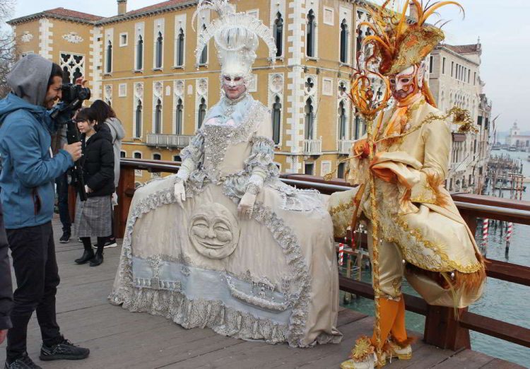 Венецианский карнавал, костюмы
