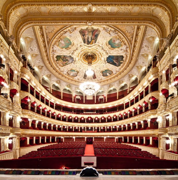 Одесса, оперный театр, интерьеры, сцена