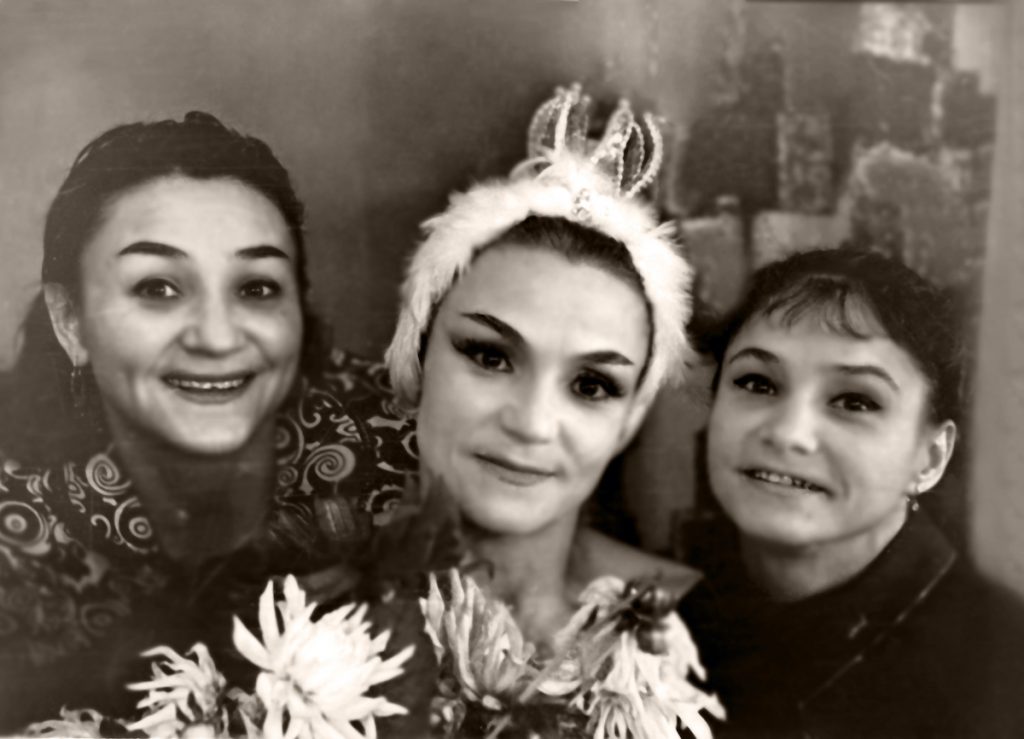 сестры Зайцевы, опера, Киев