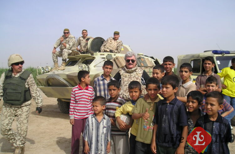Иракская командировка. В патруле с миротворцами под Эль-Кутом (2004 год).